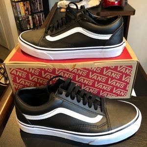 Old Skool Classic Leather Vans